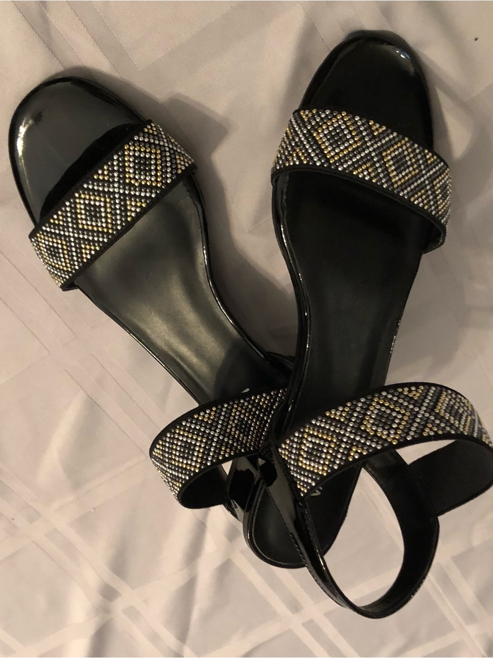 VANELi Black Patent Leather Beaded octagon Block Heel Sandals NWOT 8.5M